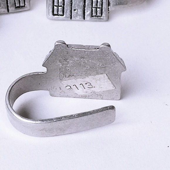 Vintage House Heart Pewter Napkin Holders Set of 4 Country Kitchen Decor Rings - Picture 4 of 4